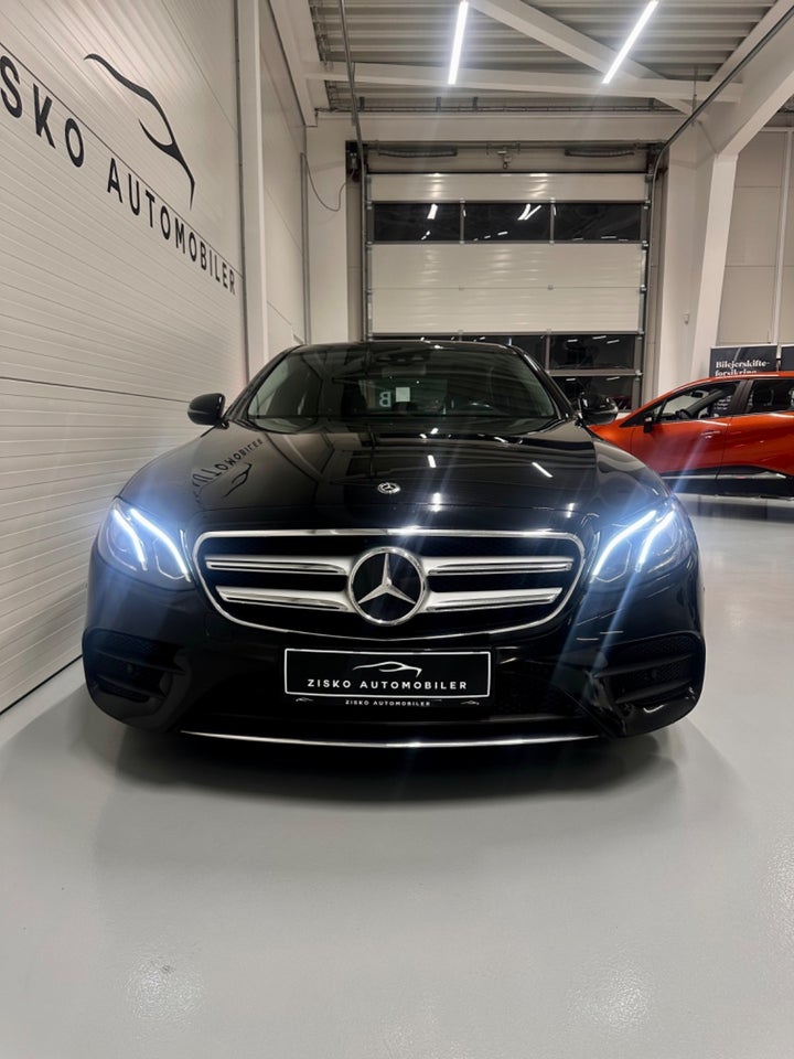 Mercedes E220 d 2,0 AMG Line aut. 4d