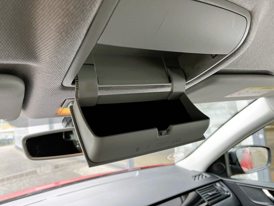 Skoda Rapid 1,0 TSi 95 Active 5d