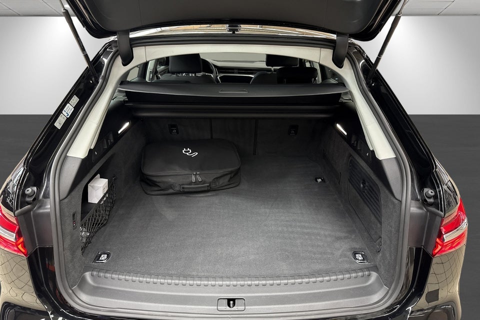 Audi A6 50 TFSi e Sport Prestige Avant quattro S-tr. 5d