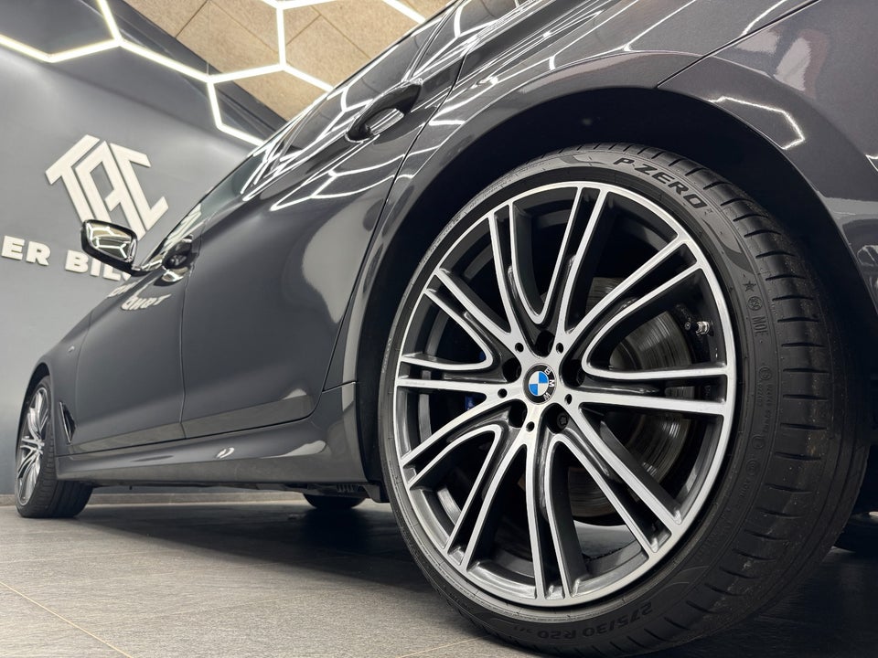 BMW 530d 3,0 Touring M-Sport xDrive aut. 5d