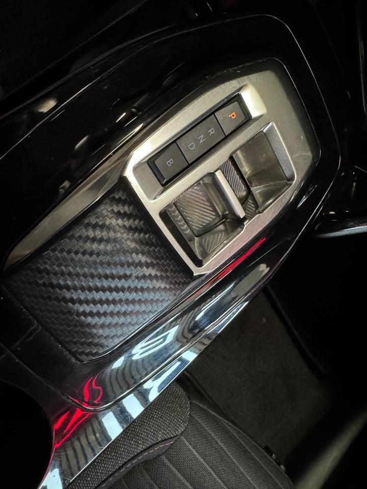 Peugeot e-208 50 Active 5d