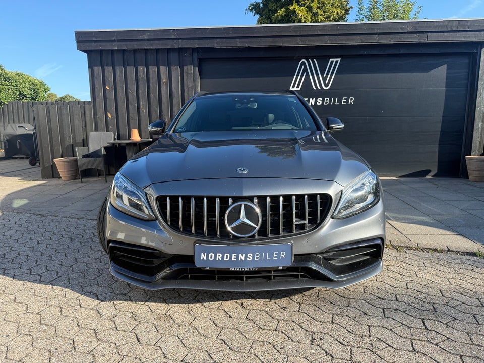Mercedes C63 4,0 AMG stc. aut. 5d