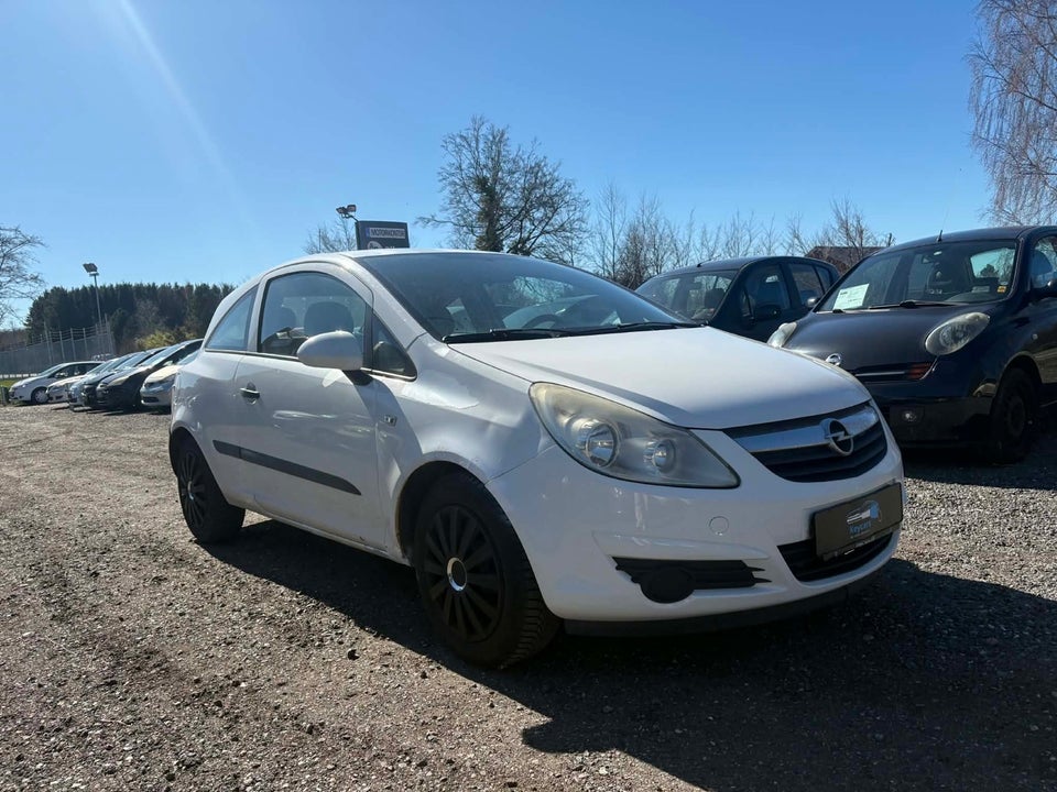 Opel Corsa 1,0 12V Enjoy 3d