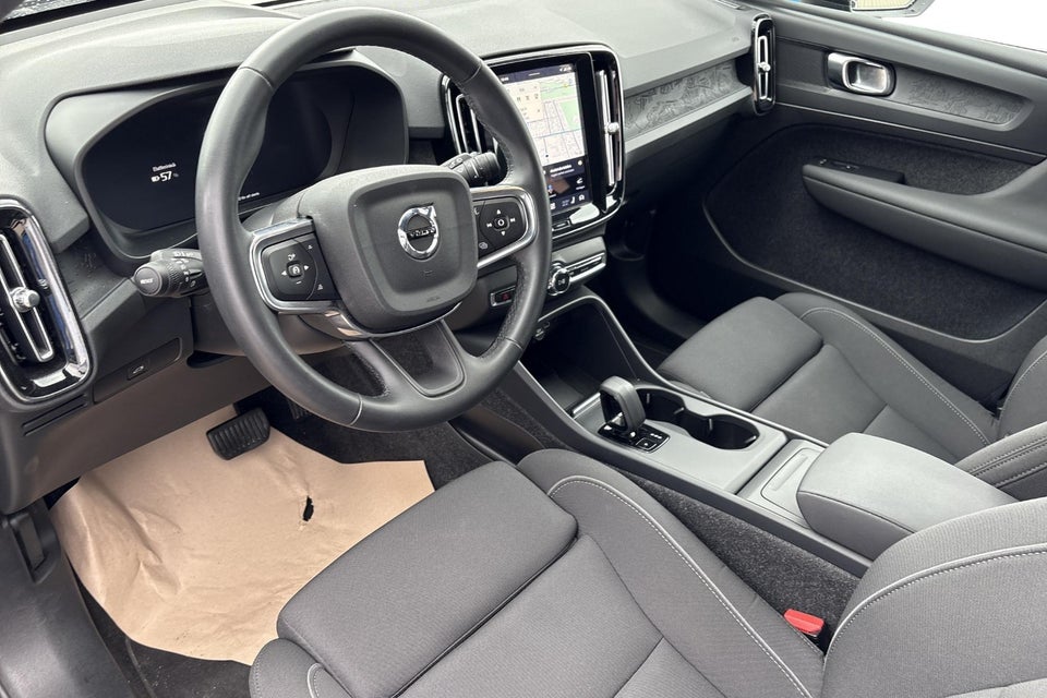 Volvo EX40 Extended Range Plus 5d