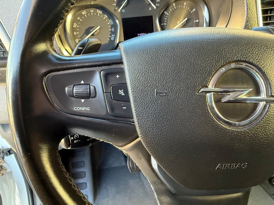 Opel Vivaro 2,0 D 145 Enjoy L3V2