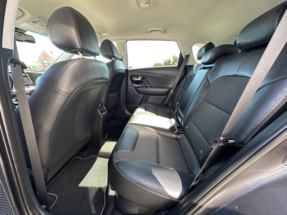 Kia Niro 1,6 PHEV Advance+ DCT 5d