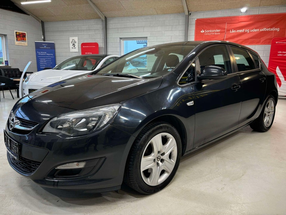 Opel Astra 1,6 CDTi 136 Enjoy 5d