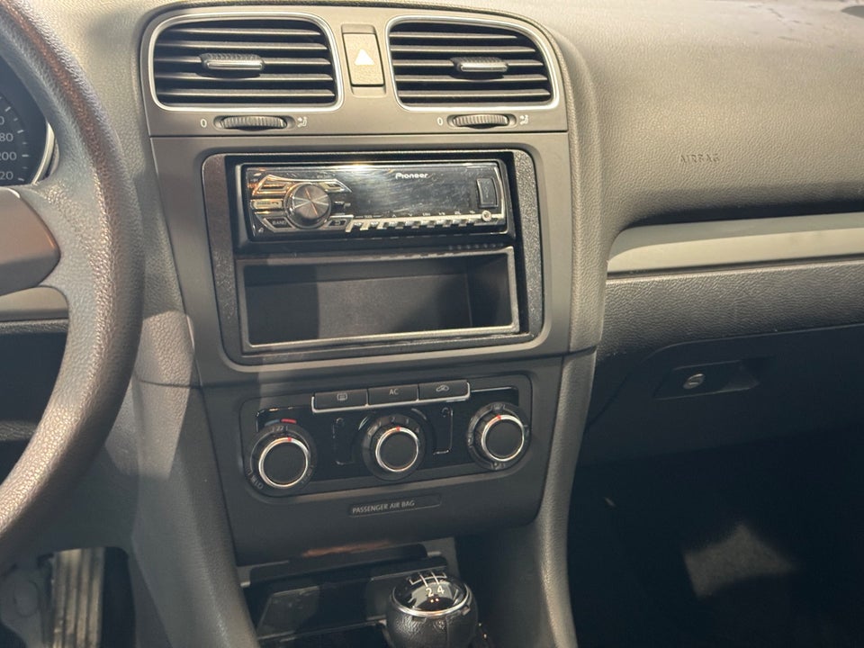 VW Golf VI 1,4 16V Trendline 5d