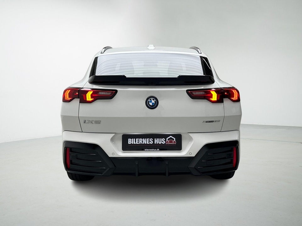 BMW iX2 xDrive30 M-Sport 5d