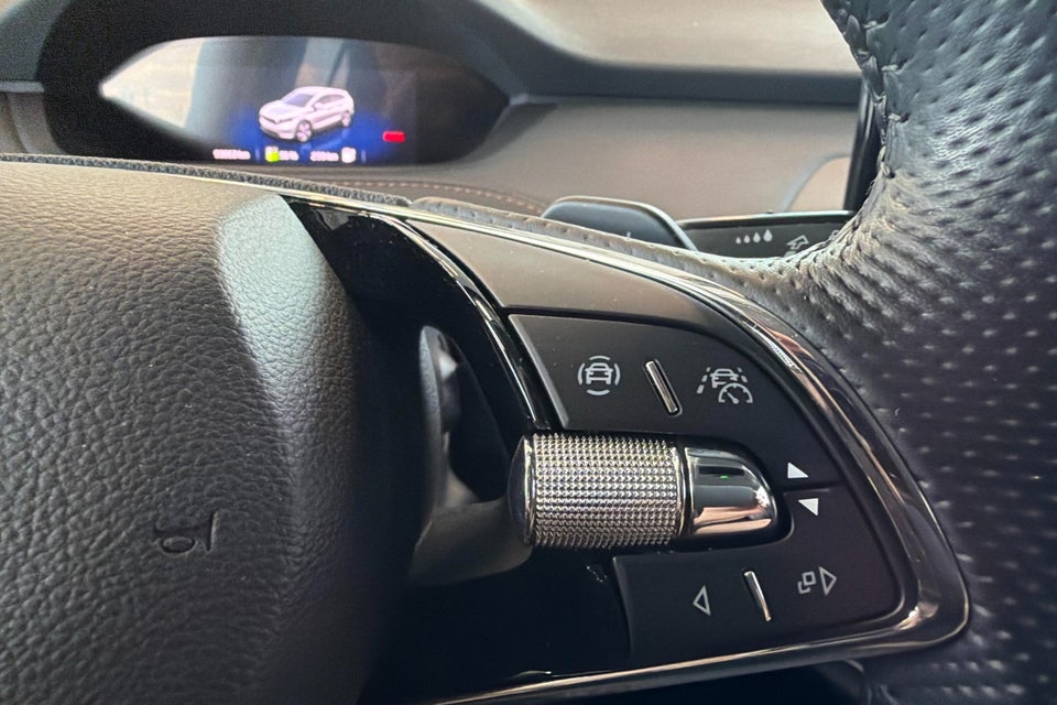 Skoda Enyaq 80 iV Plus Suite 5d
