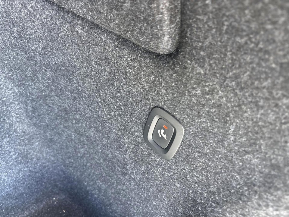 Volvo XC40 1,5 T4 ReCharge Inscription X aut. 5d
