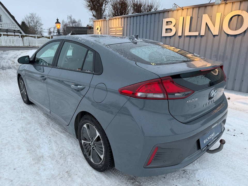 Hyundai Ioniq 1,6 PHEV Trend DCT 5d