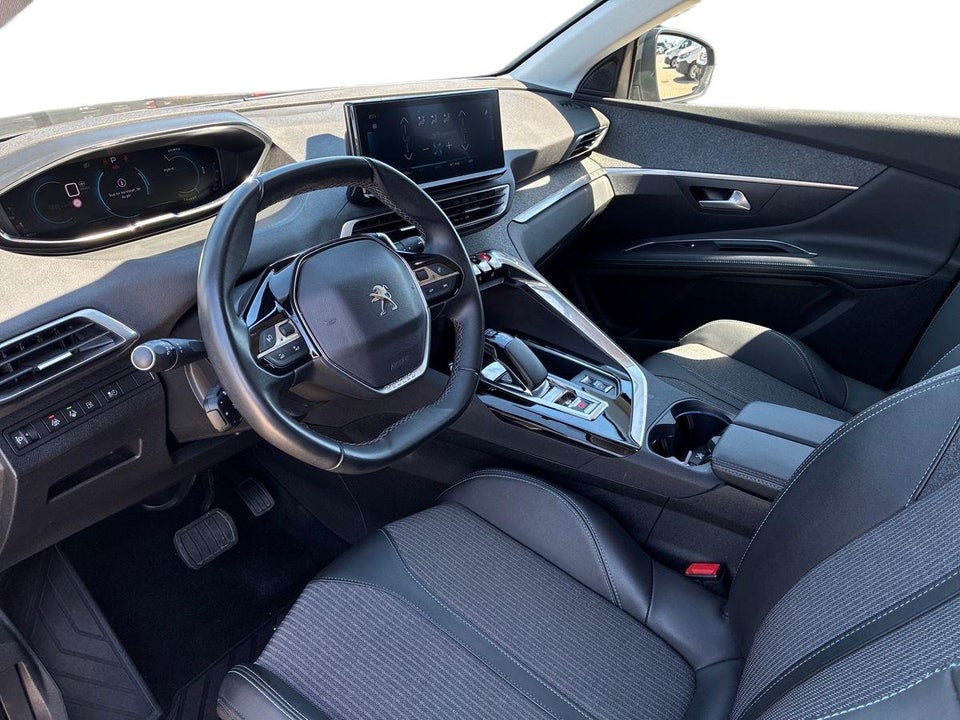 Peugeot 3008 1,6 Hybrid Allure Pack EAT8 5d