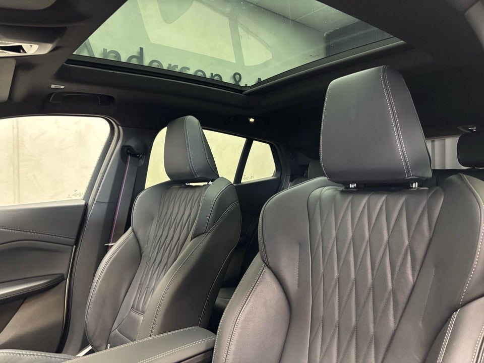 BMW iX2 xDrive30 M-Sport 5d