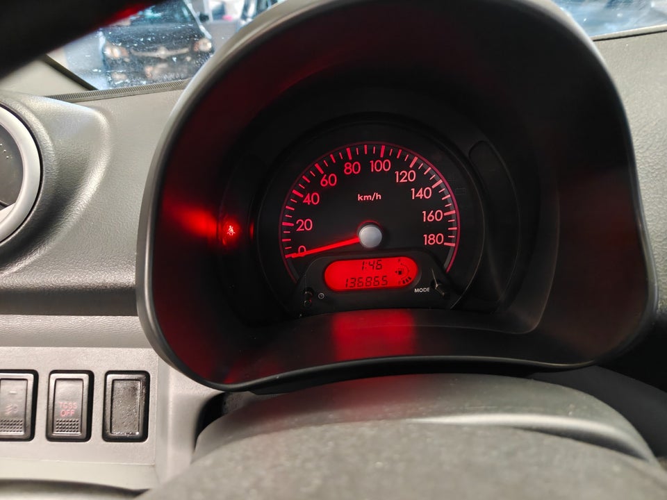 Nissan Pixo 1,0 Acenta 5d