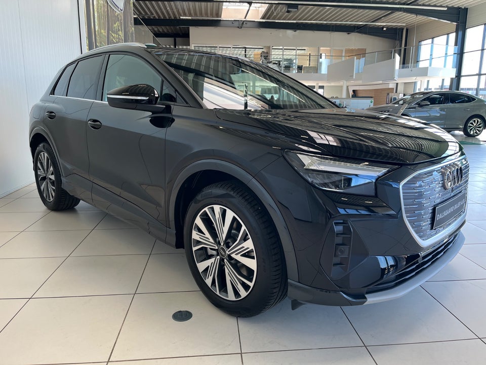 Audi Q4 e-tron 40  5d