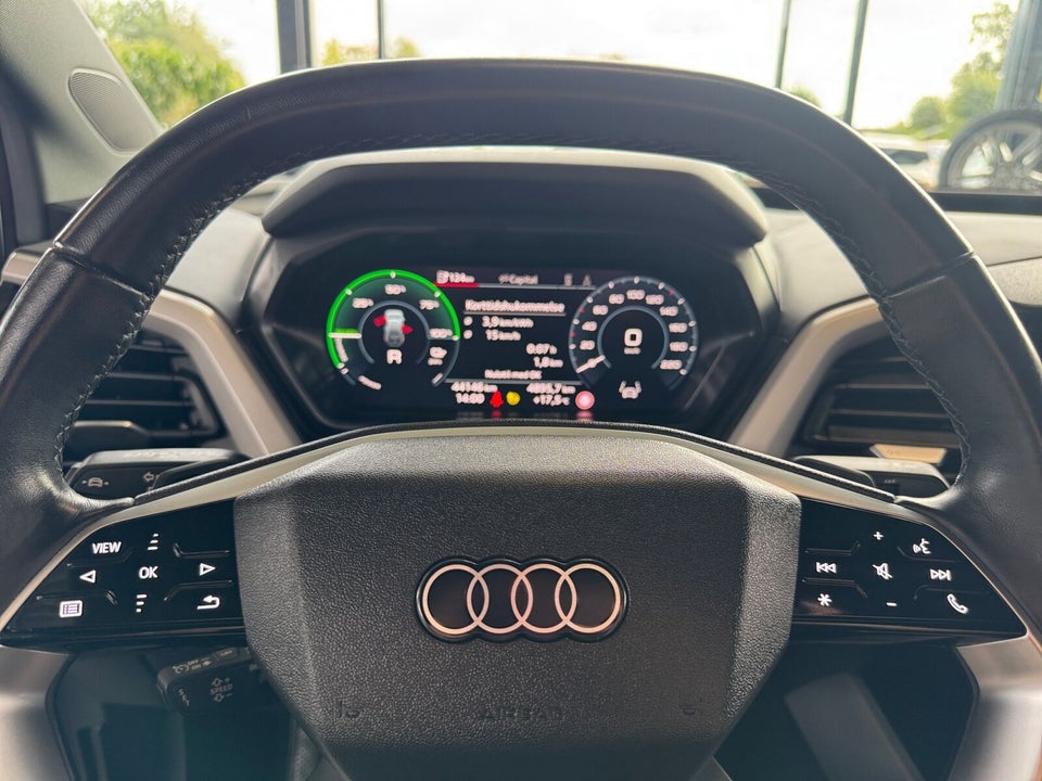 Audi Q4 e-tron 40  5d