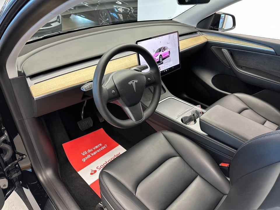 Tesla Model Y RWD 5d