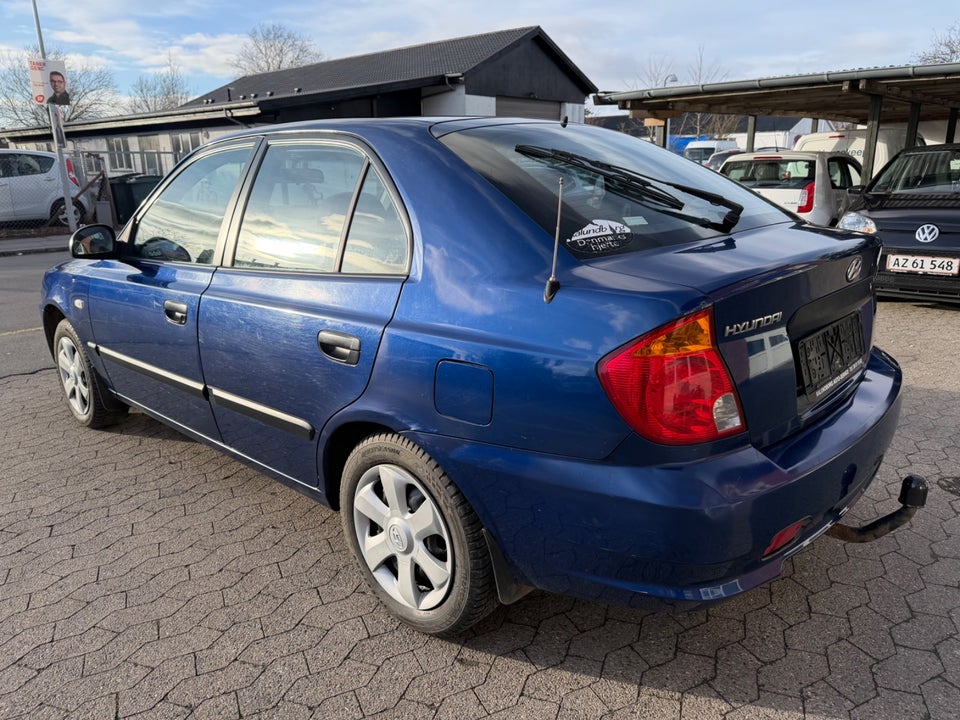 Hyundai Accent 1,3 LS 5d