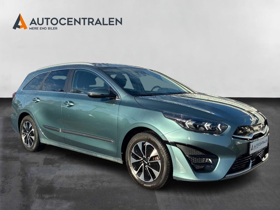 Kia Ceed 1,6 PHEV Prestige SW DCT 5d