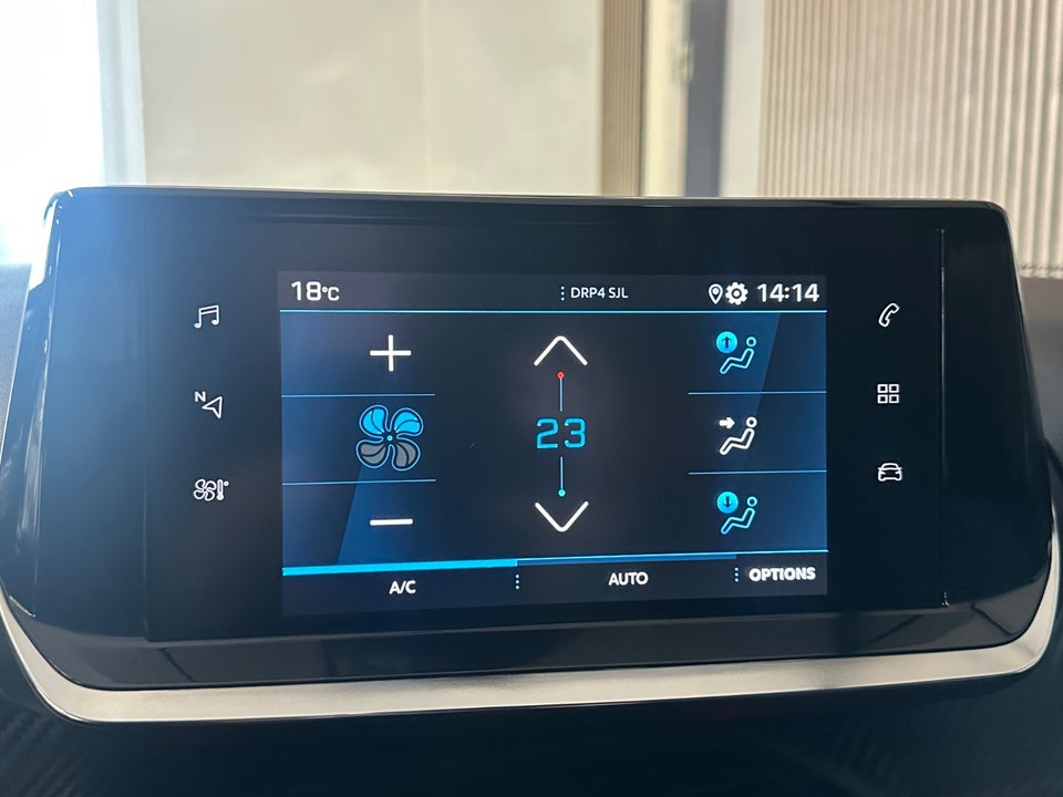 Peugeot 208 1,2 PureTech 100 Selection Sport 5d