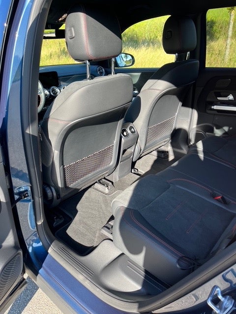 Mercedes EQB250 AMG Line 5d