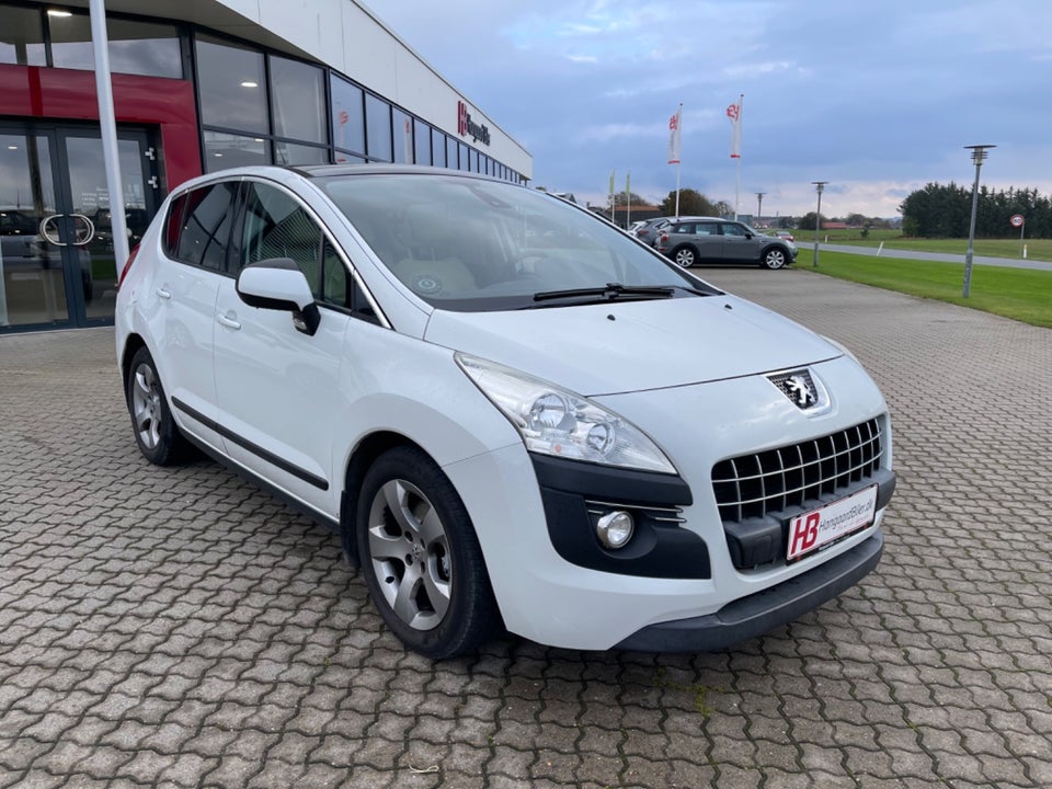 Peugeot 3008 2,0 HDi 150 Premium+ 5d