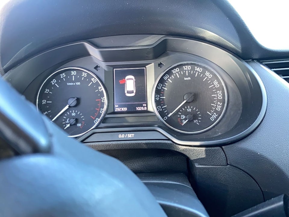 Skoda Octavia 2,0 TDi 150 Style Combi DSG 5d