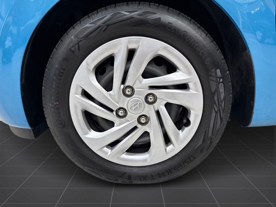 Hyundai i10 1,0 MPi Essential 5d