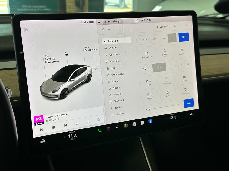 Tesla Model 3 Long Range AWD 4d