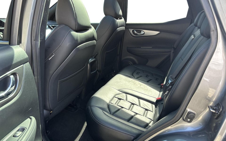 Nissan Qashqai 1,2 Dig-T 115 Tekna 5d