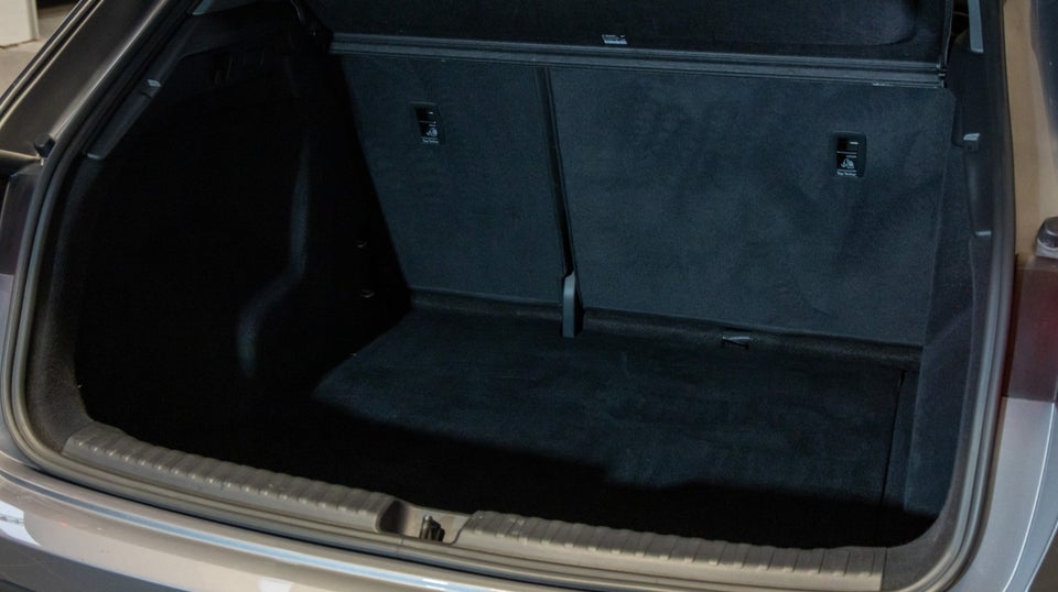 Audi Q4 e-tron 45 S-line 5d