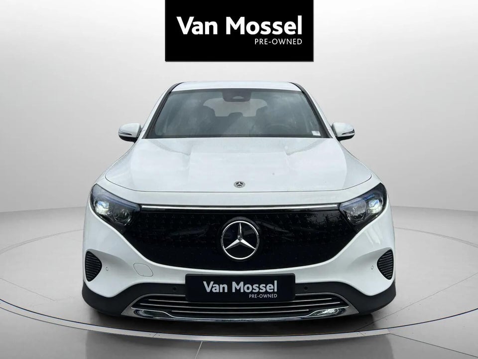 Mercedes EQB250+ Progressive 5d