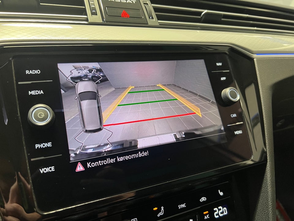 VW Passat 2,0 TDi 122 Business Variant DSG 5d