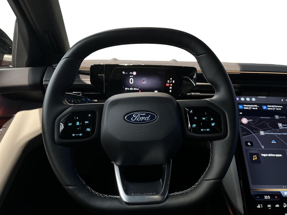 Ford Explorer 84 Premium Extended Range AWD 5d