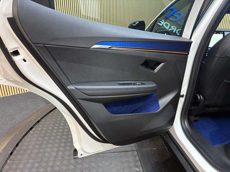 Renault Scenic E-Tech 87 Esprit Alpine 5d