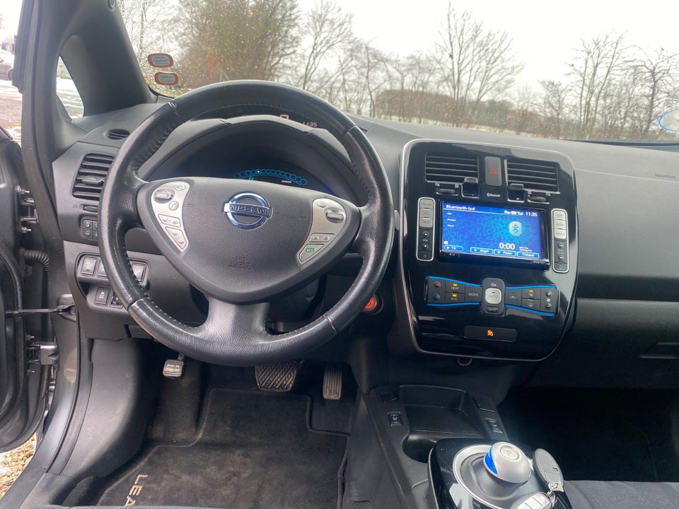 Nissan Leaf 24 Tekna 5d