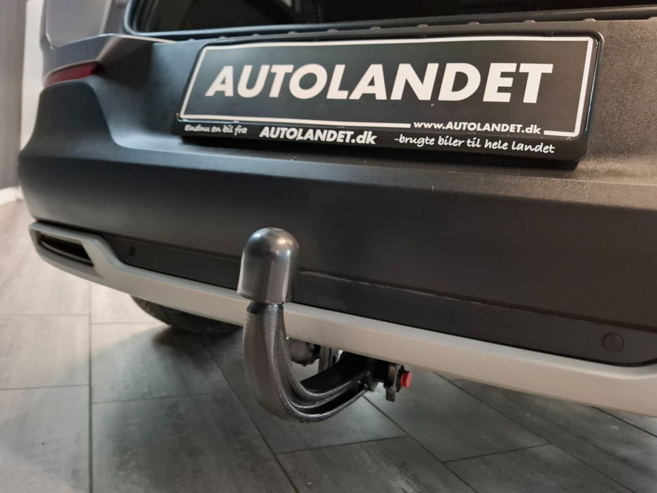 Opel Grandland X 1,6 Hybrid4 Ultimate aut. 5d