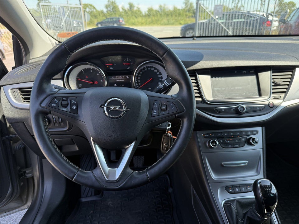 Opel Astra 1,6 CDTi 136 Enjoy Sports Tourer 5d