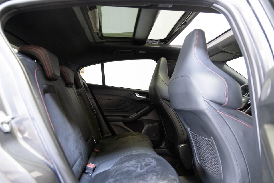 Ford Focus 2,3 EcoBoost ST-X aut. 5d
