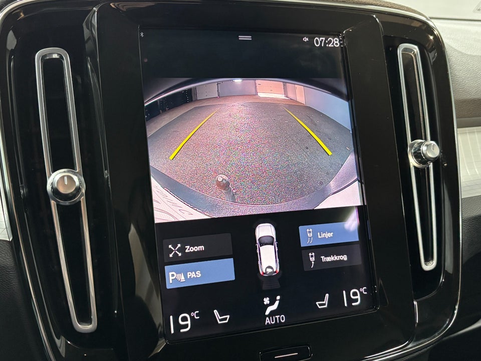 Volvo XC40 1,5 T4 ReCharge Inscription X aut. 5d