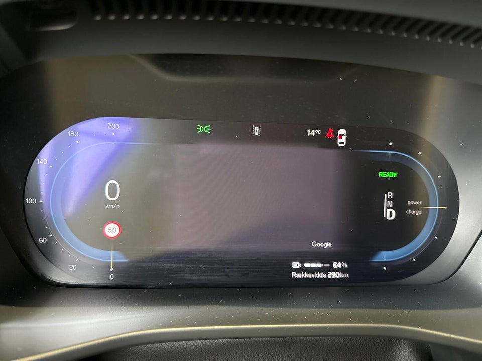 Volvo XC40 ReCharge Twin Plus 5d