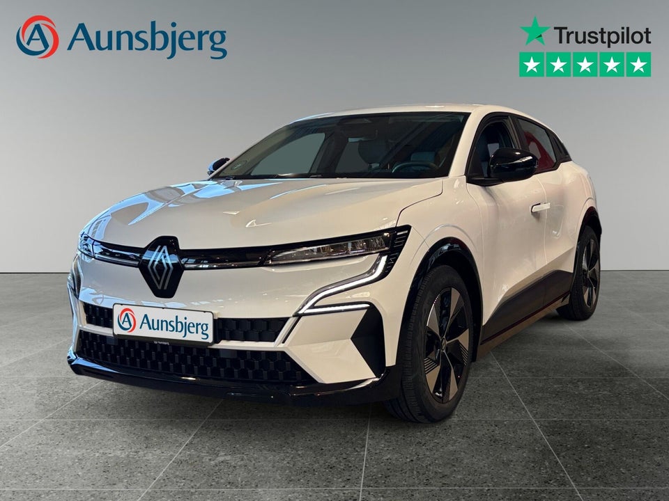 Renault Megane E-Tech 40 Equilibre 5d