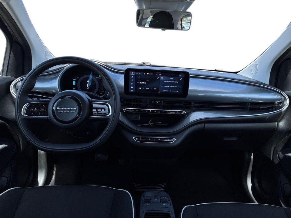 Fiat 500e 42 Icon 3d