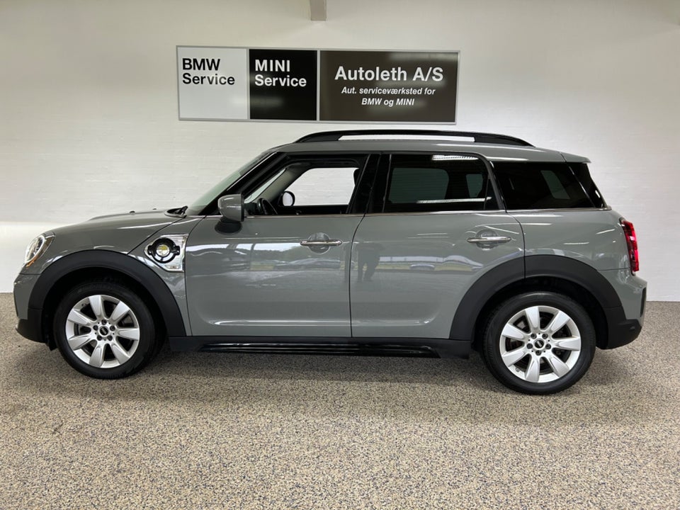 MINI Countryman Cooper SE 1,5 Essential aut. ALL4 5d