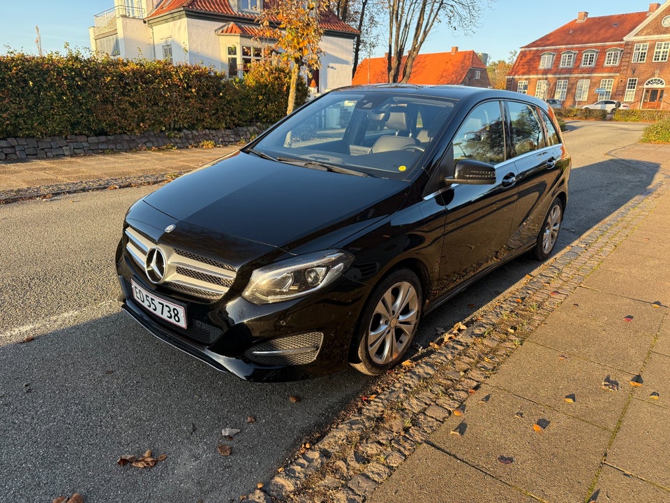 Mercedes B200 d 2,2 Urban aut. 5d