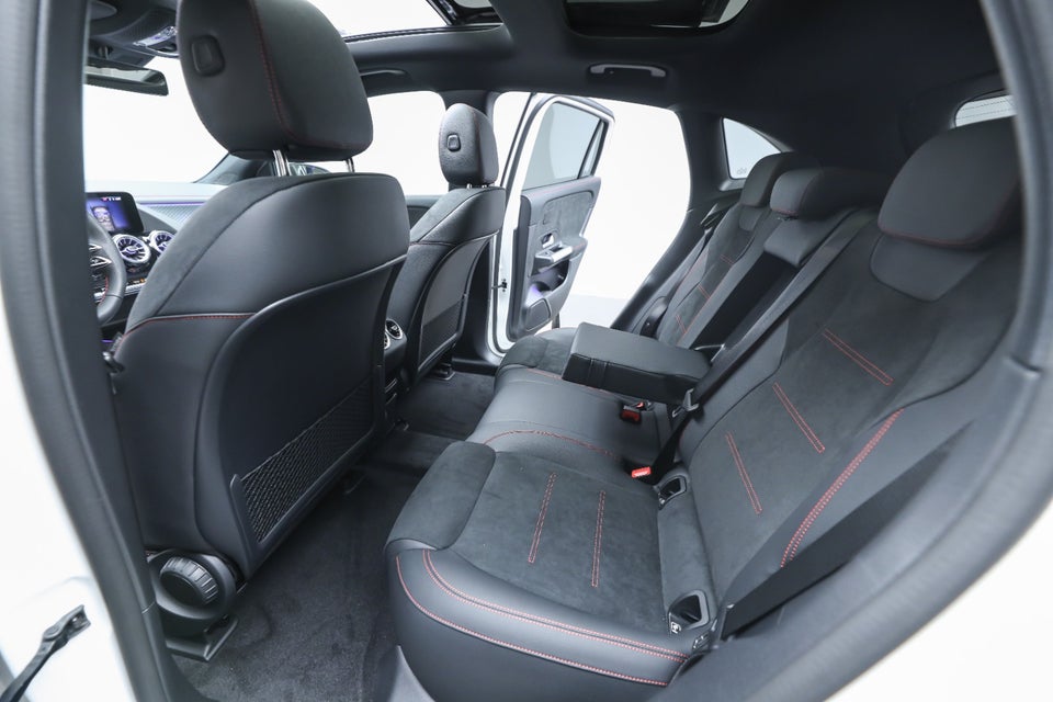 Mercedes EQA250+ AMG Advance Plus 5d