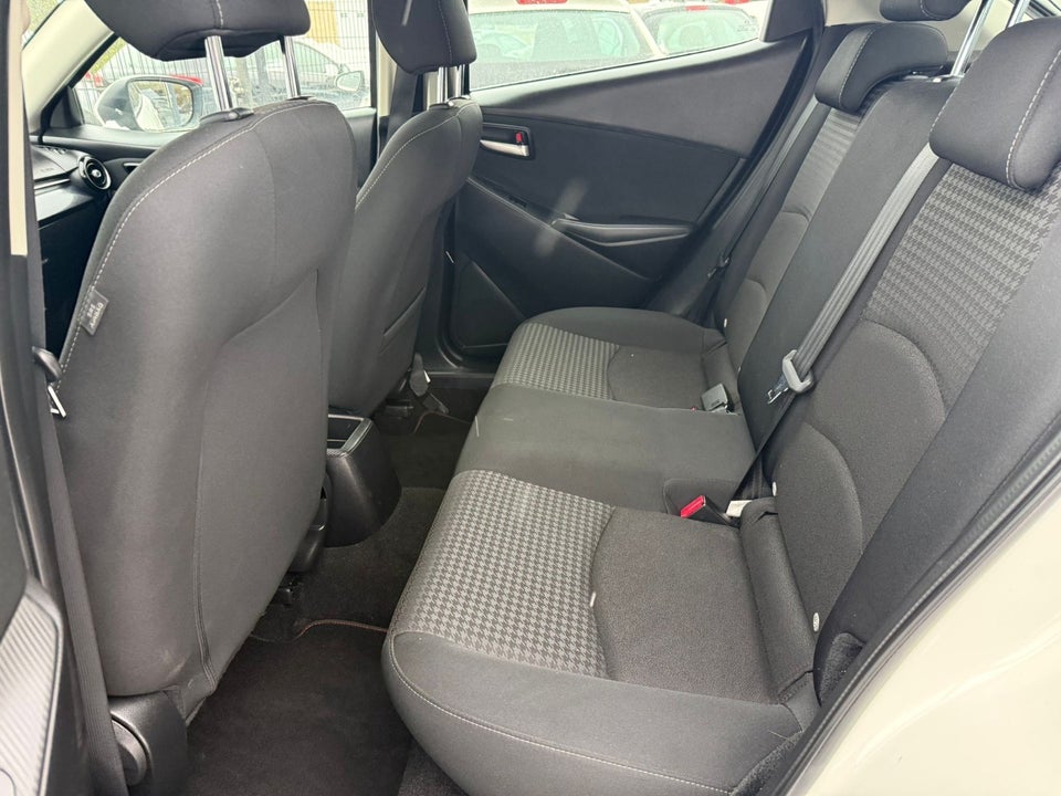 Mazda 2 1,5 SkyActiv-G 90 Vision 5d