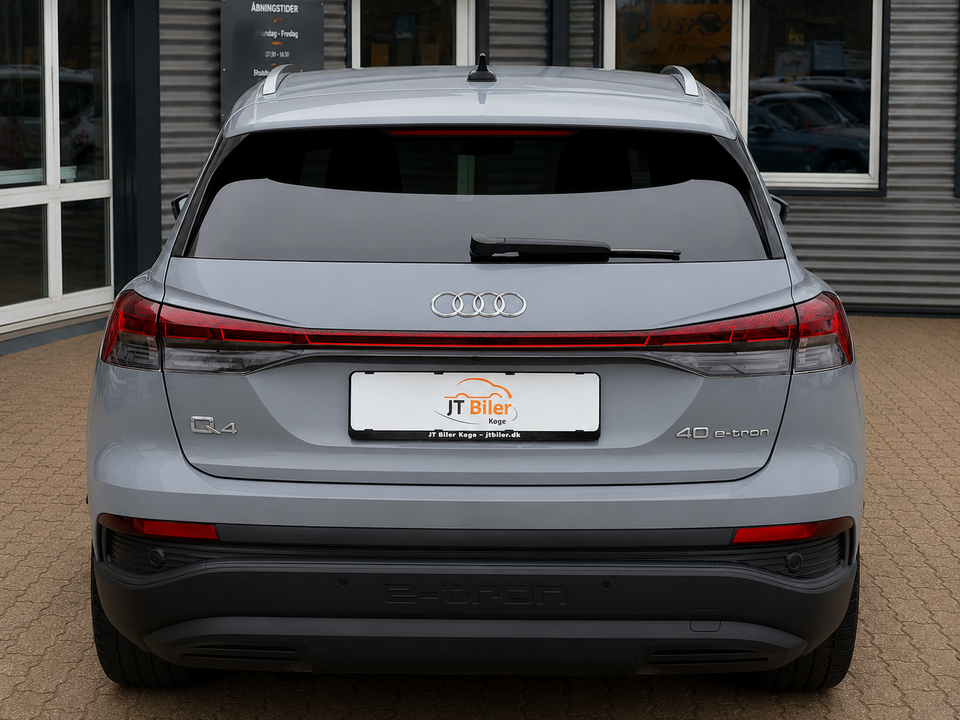 Audi Q4 e-tron 40 Advanced 5d