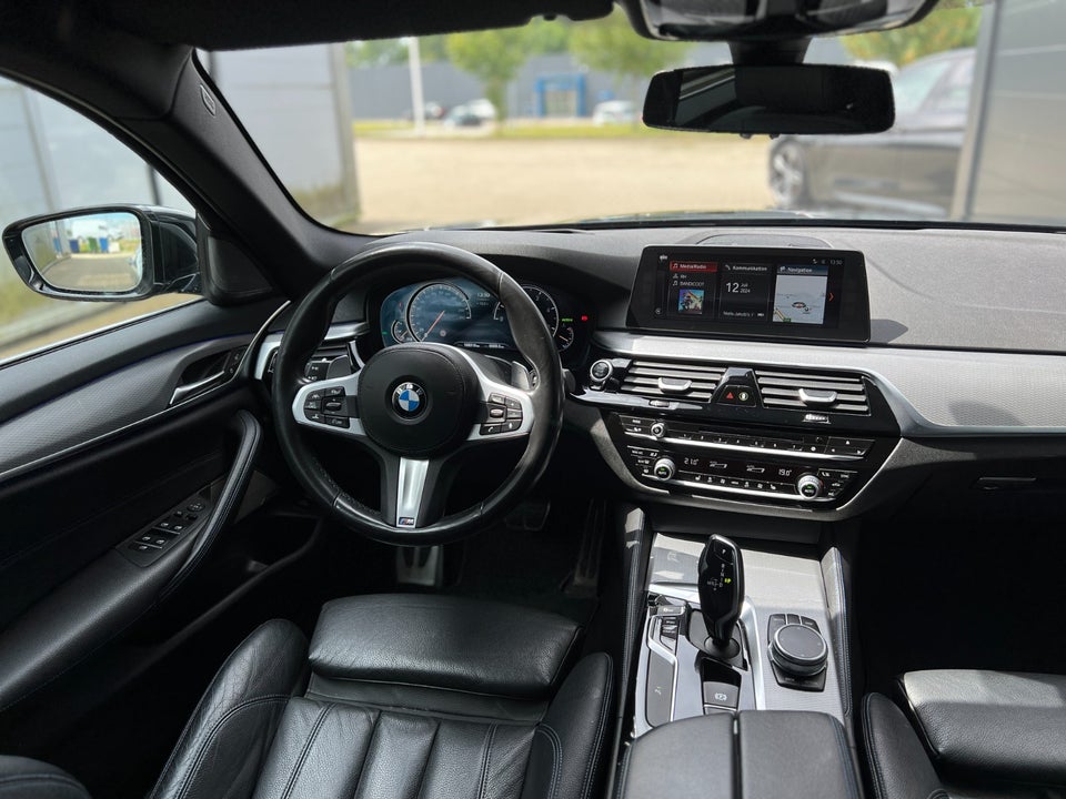 BMW 530d 3,0 Touring M-Sport xDrive aut. 5d